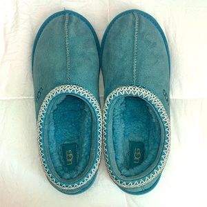 Ugg tasman blue size 7.5